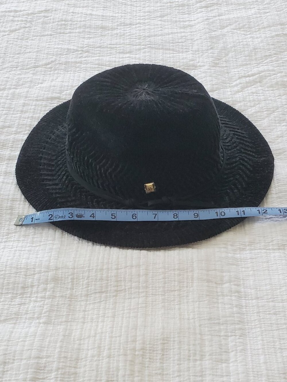 Anne Klein Soft Black Woven Hat - Picture 5 of 7
